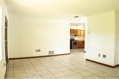 111 Highland Street, Orange City, FL 32763 - Photo 6