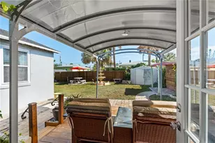 129 Rosalyn Ave, Daytona Beach, FL 32118 - Photo 32