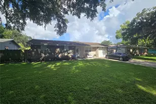 340 S Center St, Ormond Beach, FL 32174 - Photo 1