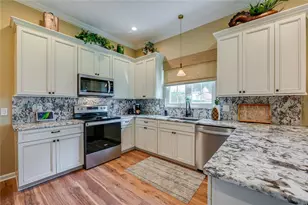 1259 Avenida De Las Casas, Lady Lake, FL 32159 - Photo 16
