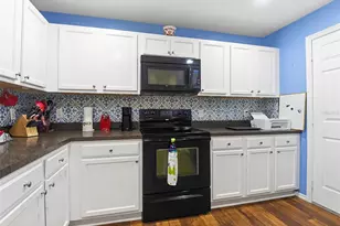 2688 Sicily Dr, New Smyrna Beach, FL 32168 - Photo 14