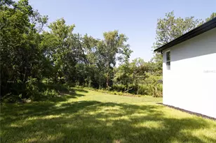 1989 Monterey Dr, Deltona, FL 32738 - Photo 10