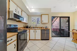 906 Village Green Rd, Deland, FL 32720 - Photo 16