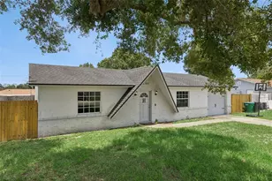 2162 Swanson Dr, Deltona, FL 32738 - Photo 2