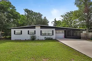 1211 N Boston Ave, Deland, FL 32724 - Photo 1