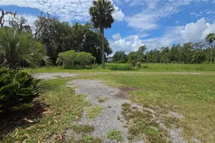 909 S County Road 3, Pierson, FL 32180 - Photo 38