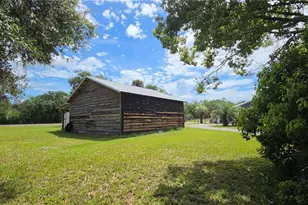 909 S County Road 3, Pierson, FL 32180 - Photo 32