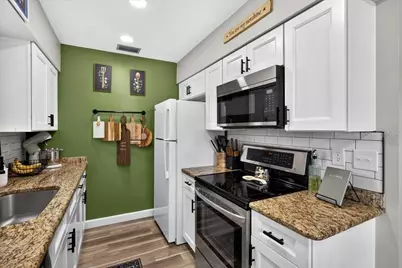 840 Center Avenue #730, Daytona Beach, FL 32117 - Photo 8