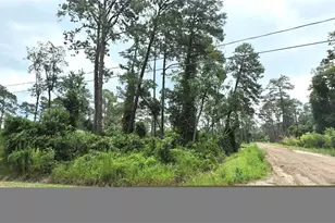 10th Ave, Deland, FL 32724 - Photo 1