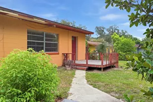 812 W Franklin Ave, Deland, FL 32720 - Photo 46