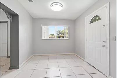 812 W Franklin Avenue, Deland, FL 32720 - Photo 20