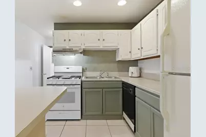812 W Franklin Avenue, Deland, FL 32720 - Photo 14