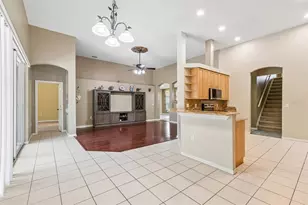5737 Wynstone Ln, Zephyrhills, FL 33541 - Photo 18