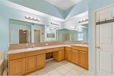 5737 Wynstone Lane, Zephyrhills, FL 33541 - Photo 24