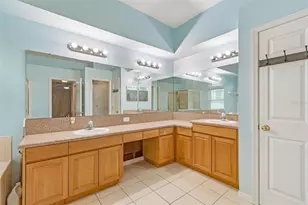 5737 Wynstone Ln, Zephyrhills, FL 33541 - Photo 24