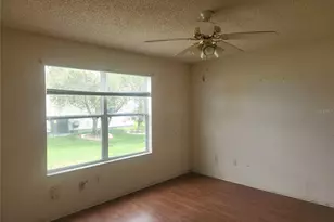 17449 SE 81st Newberry Ct, The Villages, FL 32162 - Photo 12
