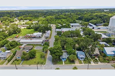 347 W Wisconsin Avenue, Deland, FL 32720 - Photo 10