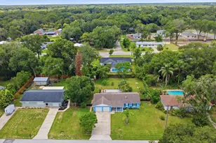 912 E Arizona Ave, Deland, FL 32724 - Photo 1