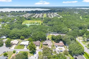 1304 Ariana Woods Cir, Auburndale, FL 33823 - Photo 32