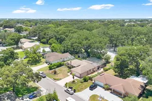 1304 Ariana Woods Cir, Auburndale, FL 33823 - Photo 26