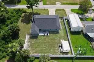 2817 Yule Tree Dr, Edgewater, FL 32141 - Photo 44
