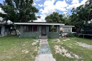 1105 NE 1st St, Mulberry, FL 33860 - Photo 1