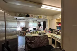 1105 NE 1st St, Mulberry, FL 33860 - Photo 6