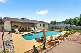 3018 Yorkshire Dr, Deltona, FL 32738 - Photo 12