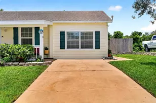 3018 Yorkshire Dr, Deltona, FL 32738 - Photo 6