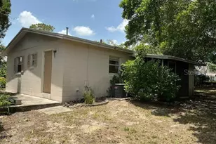 2942 Greynolds St, Deltona, FL 32738 - Photo 4