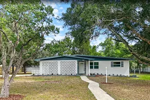 7240 W Avocado St, Crystal River, FL 34429 - Photo 1