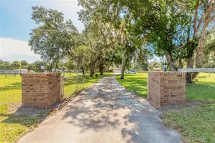 1389 Williams Rd, New Smyrna Beach, FL 32168 - Photo 2