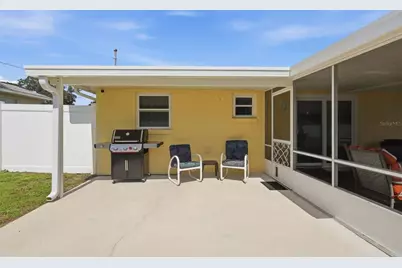 411 S Brooks Avenue, Deland, FL 32720 - Photo 20