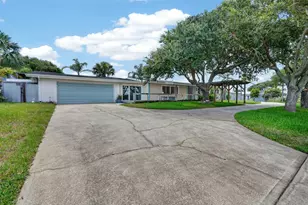 2071 S Peninsula Dr, Daytona Beach, FL 32118 - Photo 2