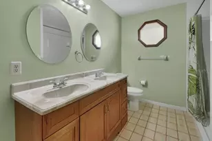 235 W Retta St, De Leon Springs, FL 32130 - Photo 28