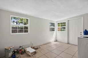 912 Royal Oak Ct, Holly Hill, FL 32117 - Photo 12