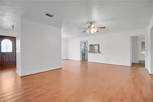 1140 Cobblestone Ave, Deltona, FL 32725 - Photo 10