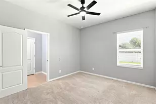 471 Breeders Cup Ct, Deland, FL 32724 - Photo 28