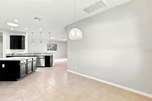 471 Breeders Cup Ct, Deland, FL 32724 - Photo 18