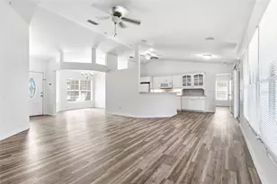 3128 Mango Tree Dr, Edgewater, FL 32141 - Photo 4
