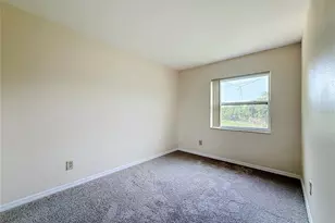 1718 Adams Circle S, Largo, FL 33771 - Photo 32