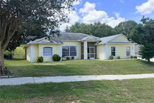 1011 Scenic View Cir, Minneola, FL 34715 - Photo 2