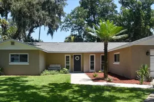 105 Kent Ct, Port Orange, FL 32127 - Photo 2