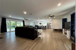 105 Kent Ct, Port Orange, FL 32127 - Photo 8