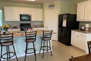 119 Fishermans Cove Dr, Edgewater, FL 32141 - Photo 2