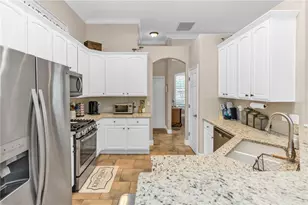 325 Hazeltine Dr, Debary, FL 32713 - Photo 4