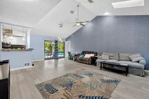 19 Big Dipper Ln, Palm Coast, FL 32137 - Photo 4