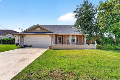 19 Big Dipper Lane, Palm Coast, FL 32137 - Photo 1