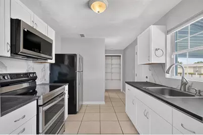 736 S Caroline Street, Daytona Beach, FL 32114 - Photo 2