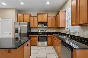 1570 Softshell St, Saint Cloud, FL 34771 - Photo 4